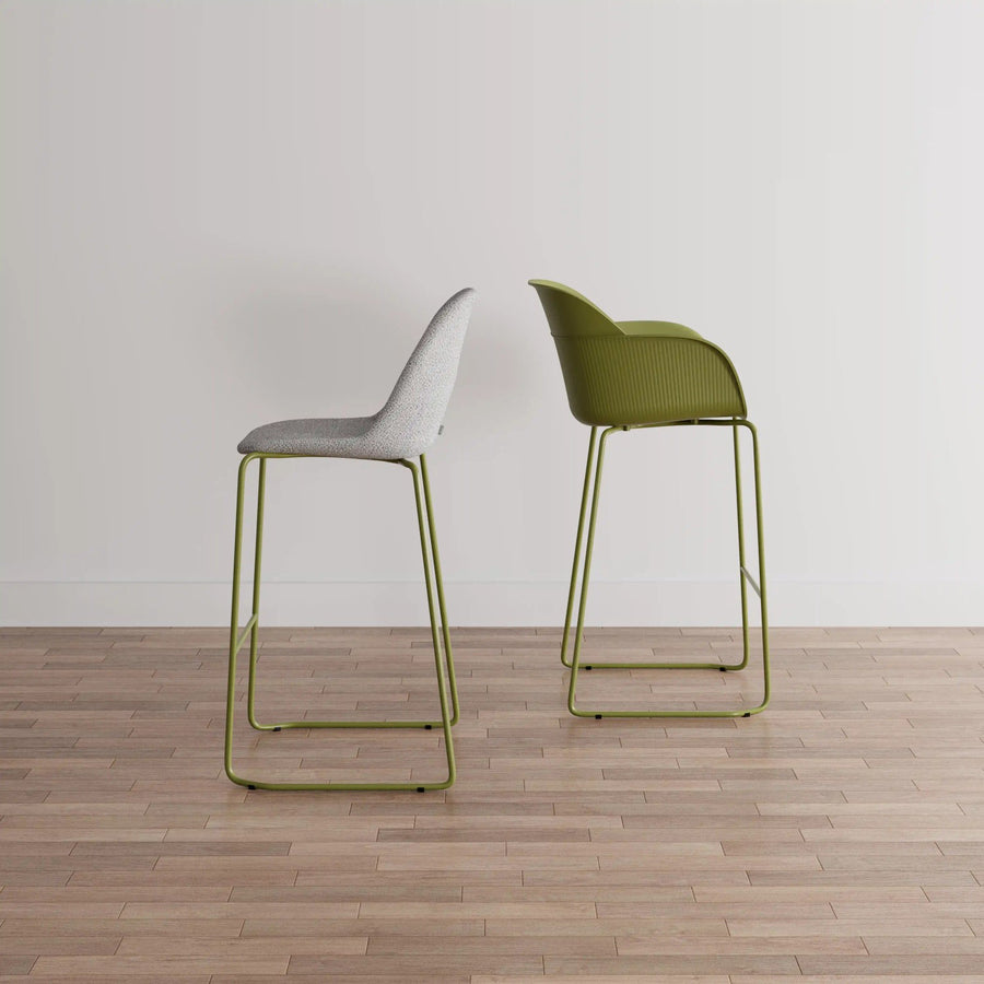 Shell-M Pad Upholstered Bar Chair — 75 cm