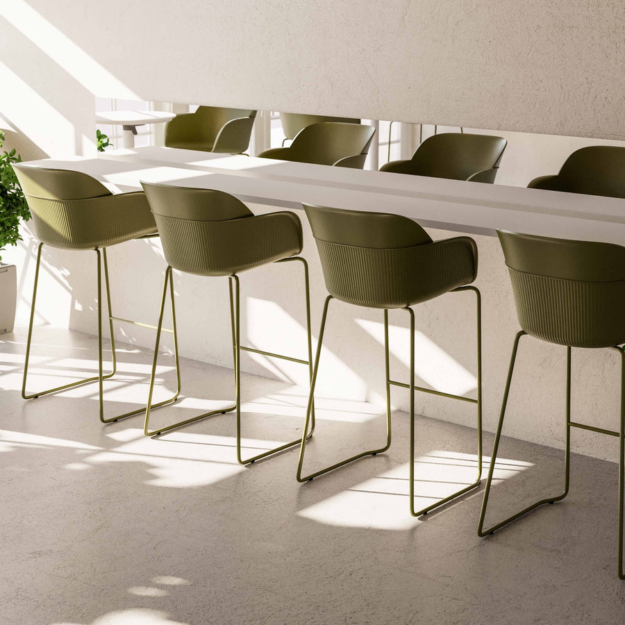 Shell-M Bar Chair with Metal Leg — 75 cm